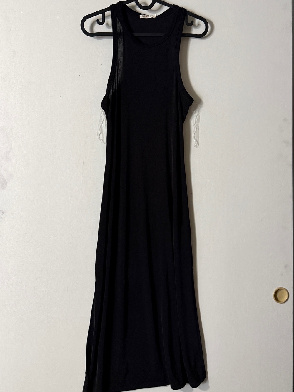 Heart Hips Black Sleeveless Maxi Dress